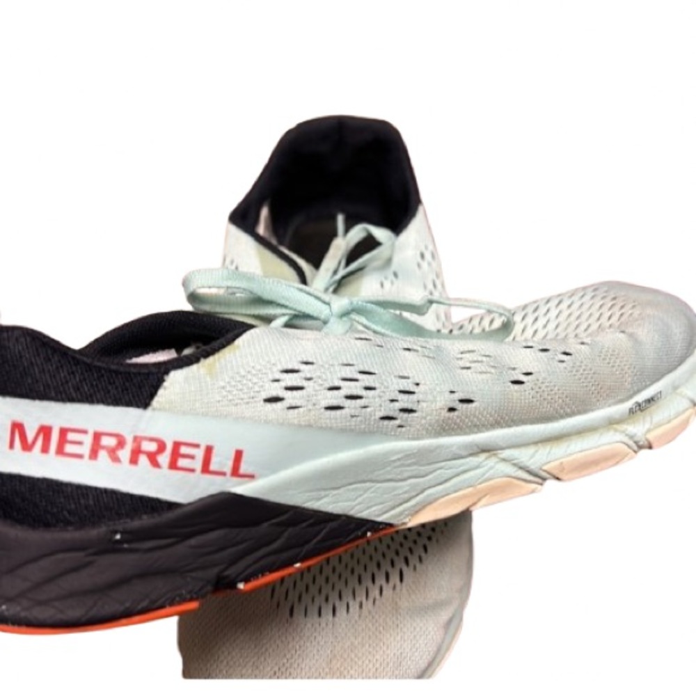 Merrell women’s size 10.5 tennis shoe